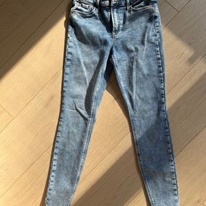 Old navy high rise skinny jeans size 2
